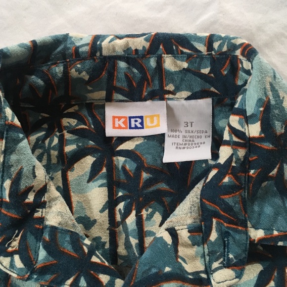 Button down shirt - Picture 3 of 3